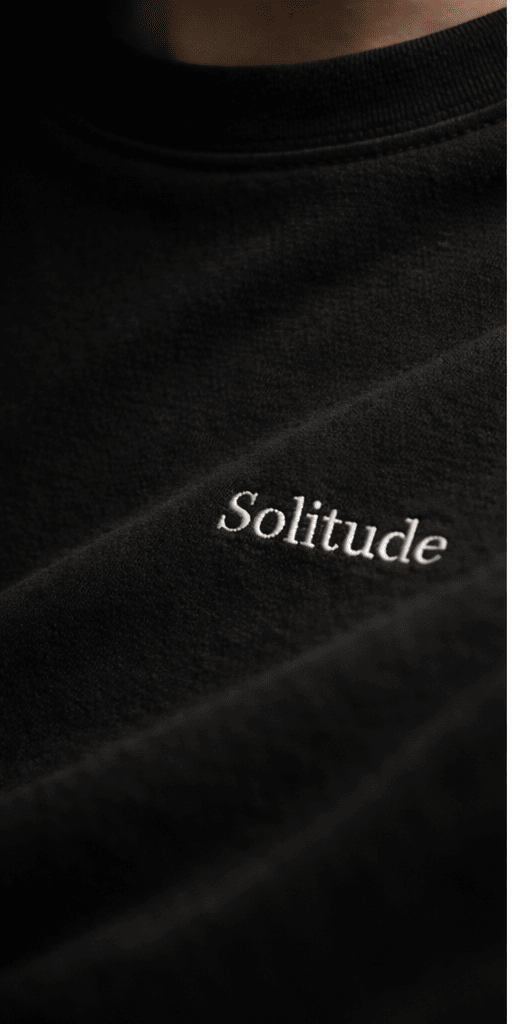 Оверсайз-футболка Solitude